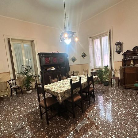 Da Zia Sisina - Dimora Storica Apartment Barile Екстериор снимка